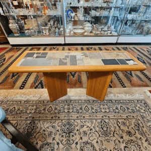 Britt Sallingboe sofa table