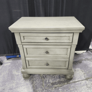 3-Drawer Nightstand