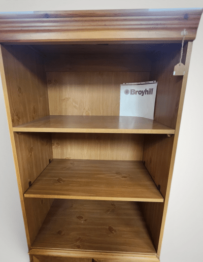 Lighted Broyhill Bookshelf