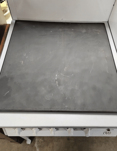 Westinghouse "Flavor Zone" Stove