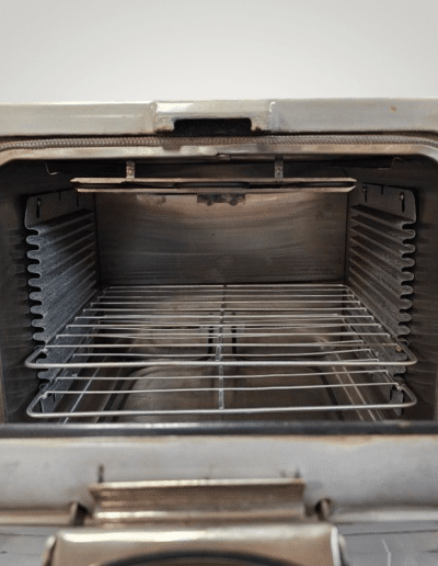 Westinghouse "Flavor Zone" Stove