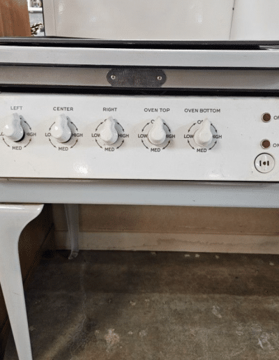 Westinghouse "Flavor Zone" Stove