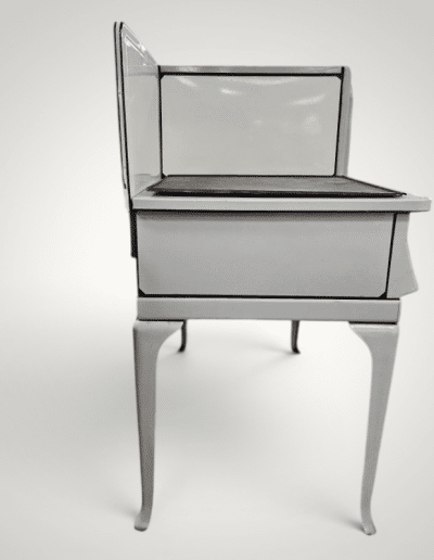 Westinghouse "Flavor Zone" Stove