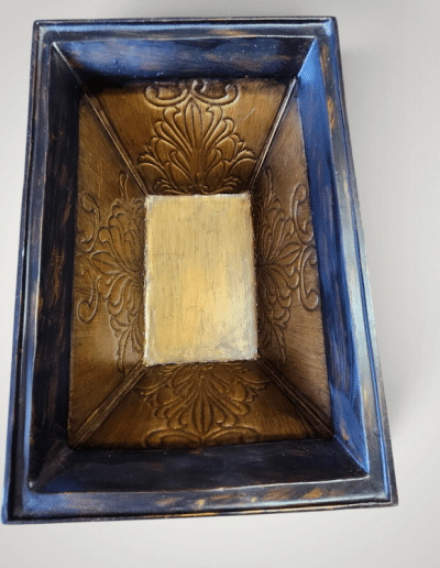 Floral Relief Lidded Keepsake Box with Finial